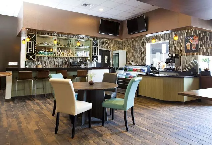 Redac Gateway Hotel Torrance