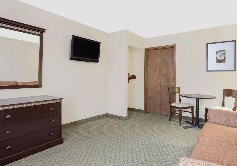 酒店 Super 8 By Wyndham Danville