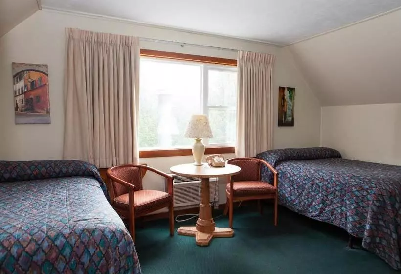 ホテル Town & Country Motor Inn