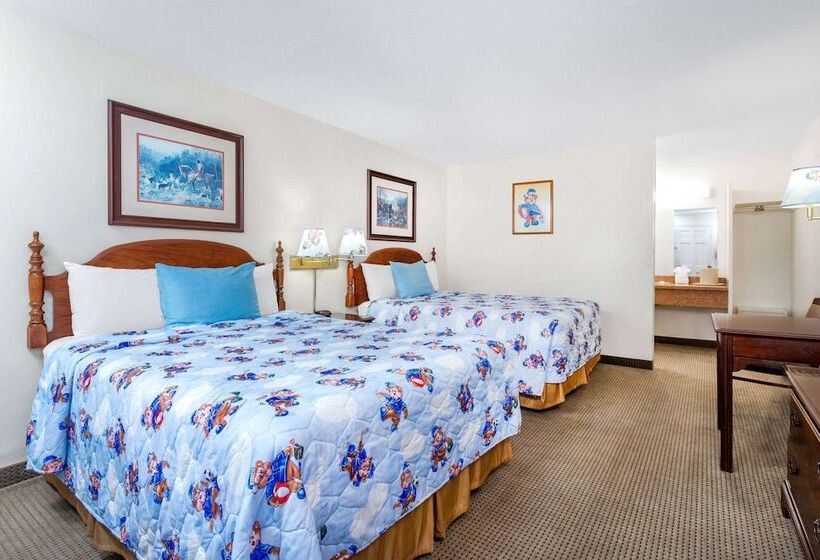 فندق Travelodge By Wyndham Cape Cod Area