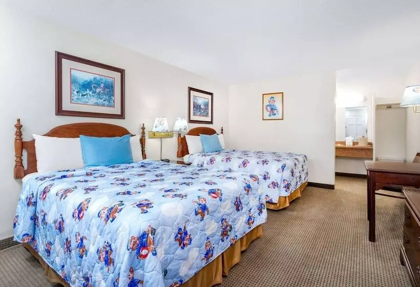 酒店 Travelodge By Wyndham Cape Cod Area