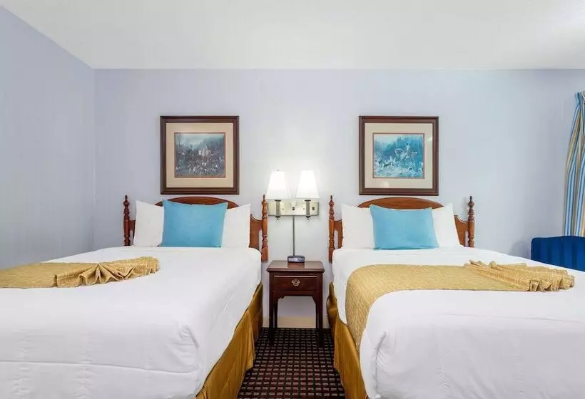 酒店 Travelodge By Wyndham Cape Cod Area