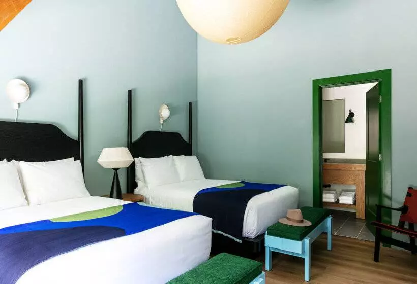 리조트 Outbound Stowe