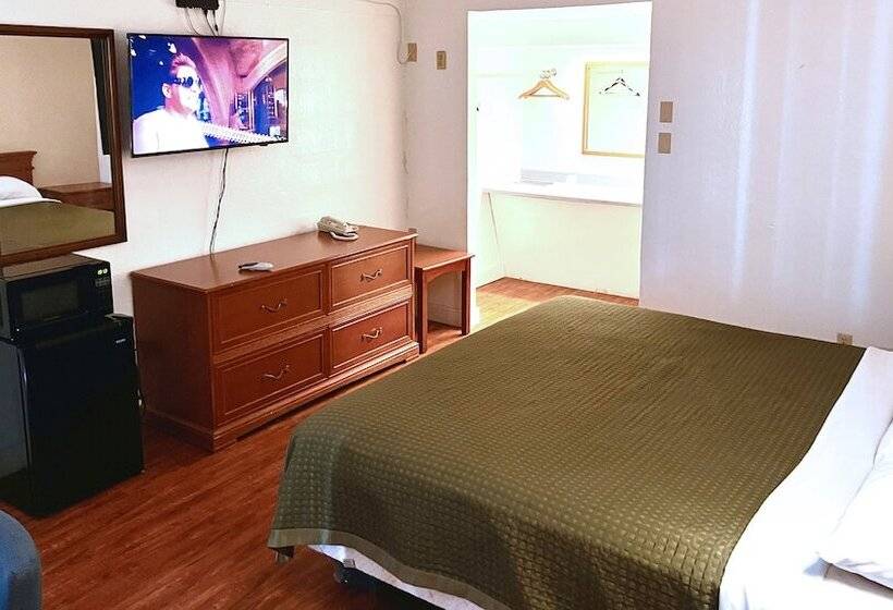 Thunderbird Motel Hillsboro