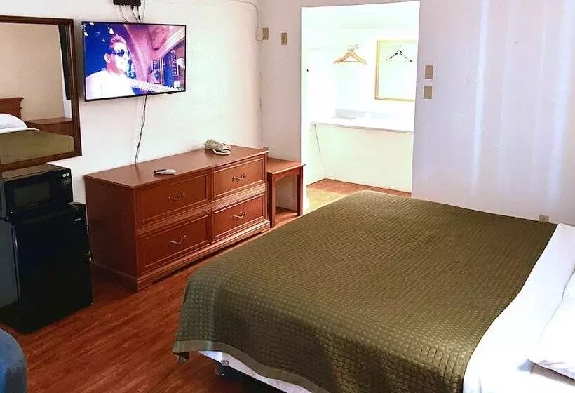 Thunderbird Motel Hillsboro