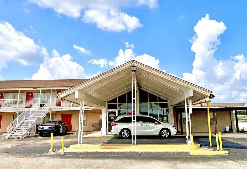 Thunderbird Motel Hillsboro