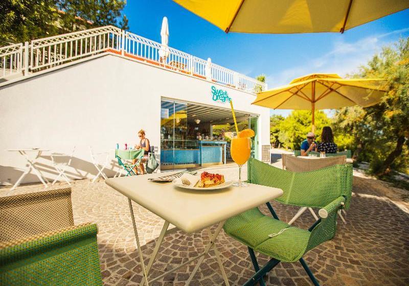 בית מלון כפרי Amadria Park Camping Trogir