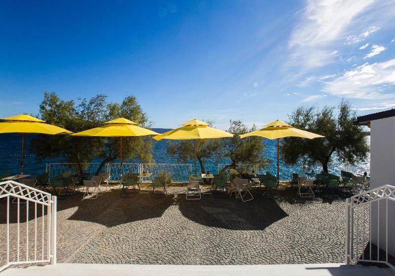 בית מלון כפרי Amadria Park Camping Trogir