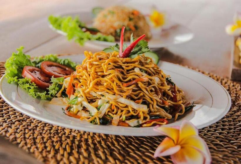 פנסיון Govardan Home Stay