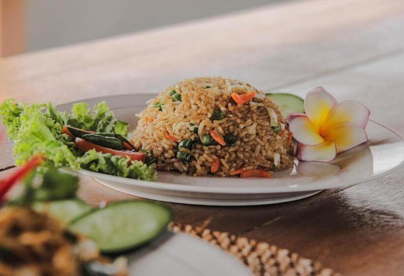 פנסיון Govardan Home Stay