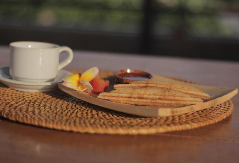 פנסיון Govardan Home Stay