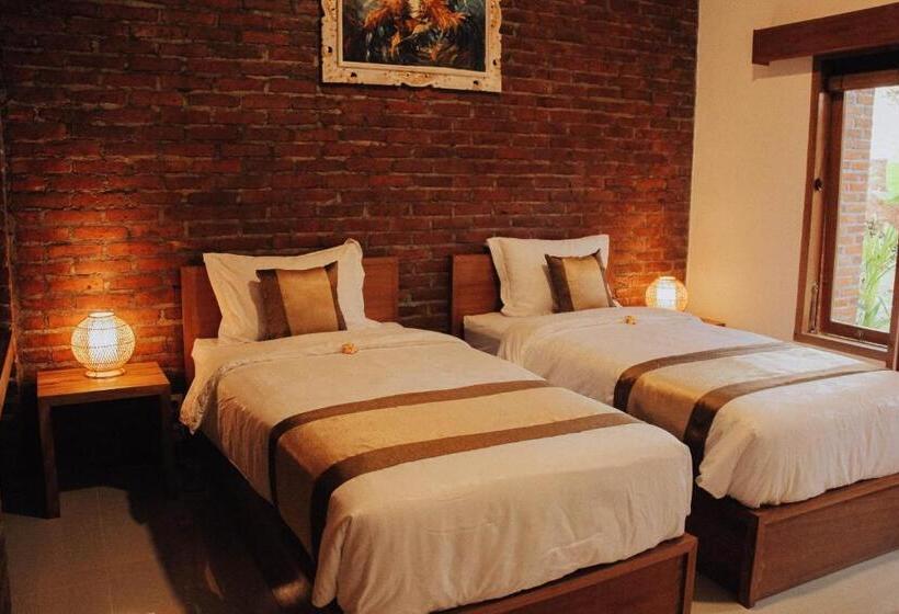 פנסיון Govardan Home Stay