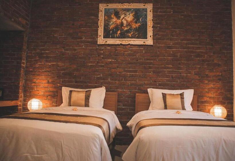 פנסיון Govardan Home Stay