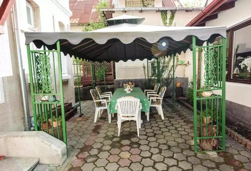 ペンション Vila Lili