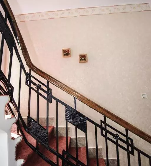 ペンション Vila Lili