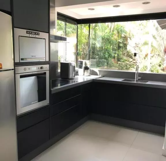 Majatalo Pousada Casa Da Praia