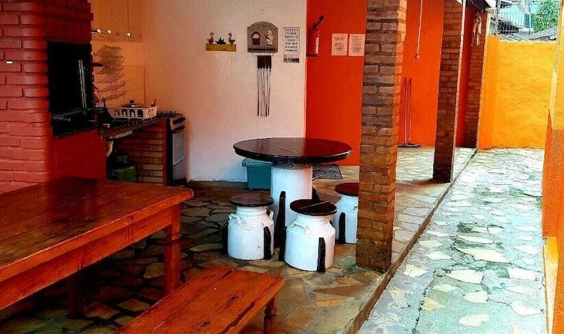 Пансион Villa Garden Suites