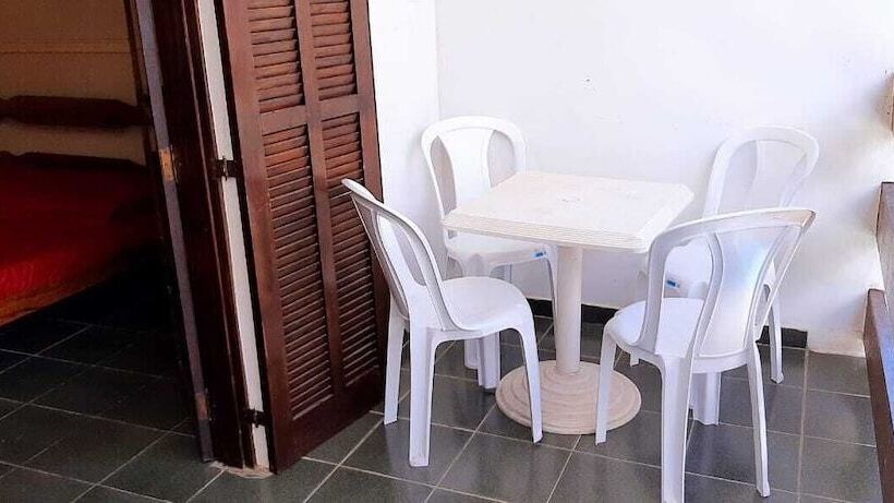 Пансион Villa Garden Suites