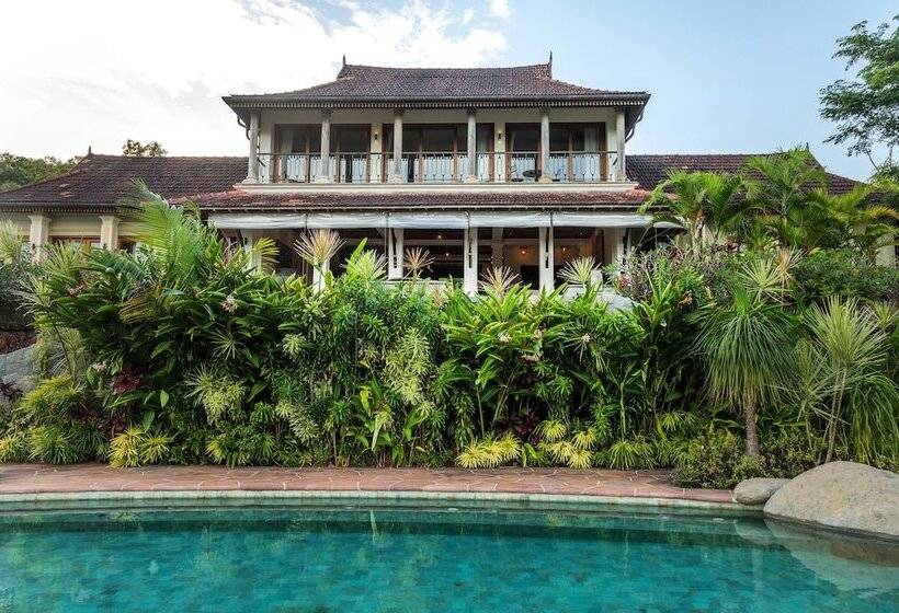 استراحتگاه Kahani Paradise