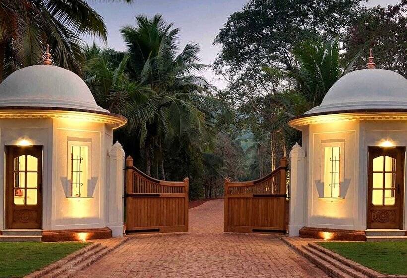 استراحتگاه Kahani Paradise