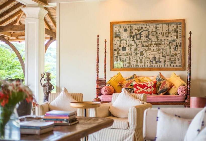 استراحتگاه Kahani Paradise