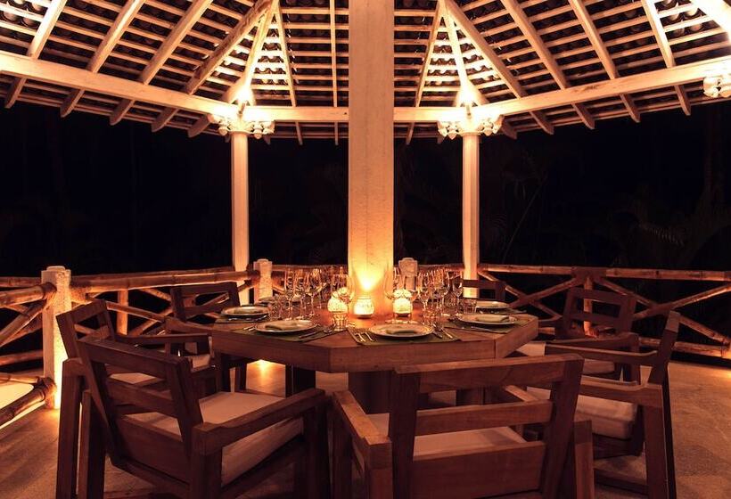 استراحتگاه Kahani Paradise