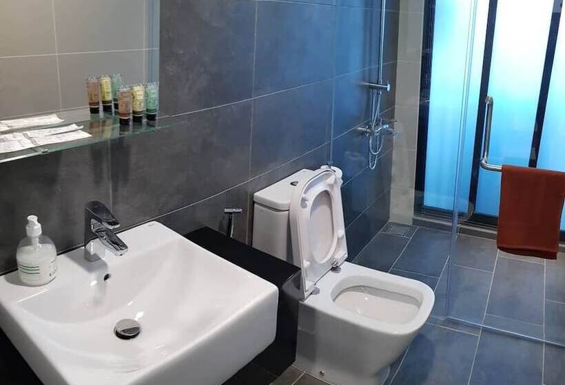 Almas Suites By Iconic Bliss