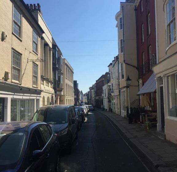 Cinque Ports Retreat