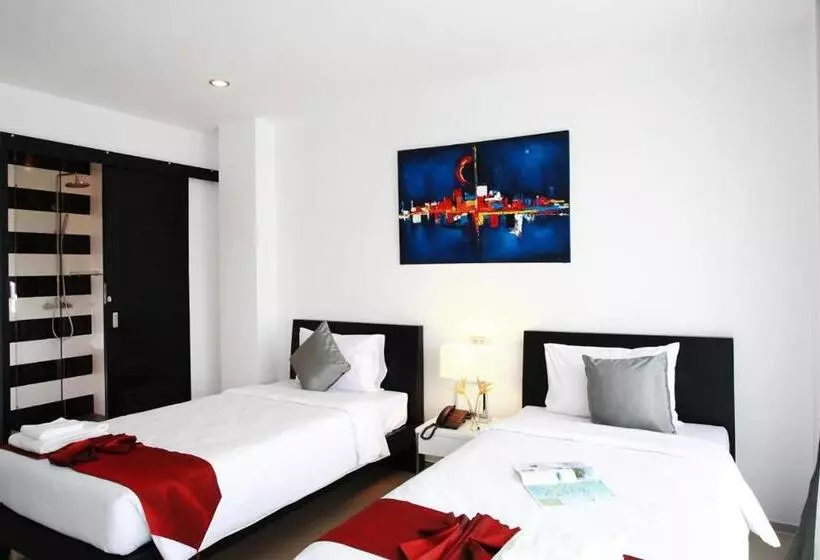 ホテル One World One Home Naiharn