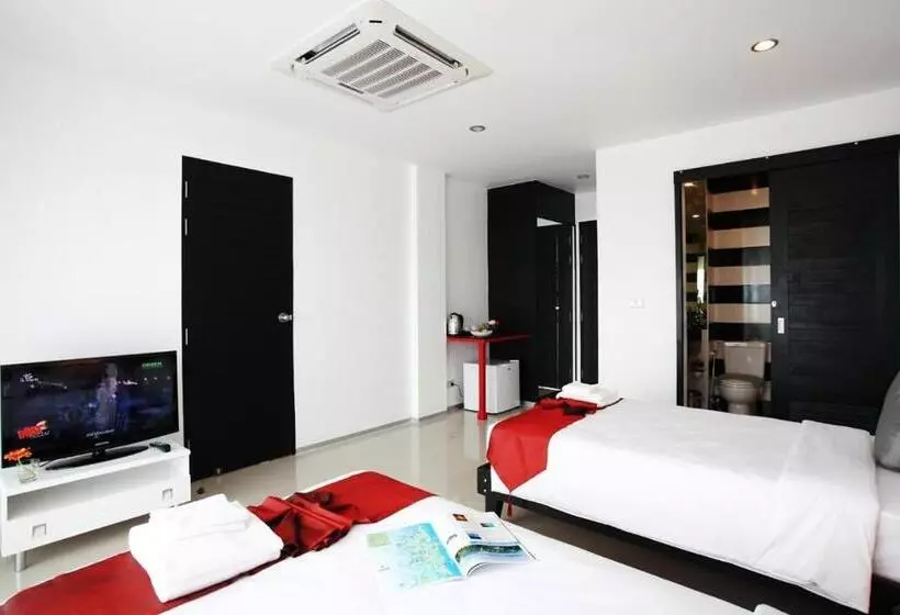 ホテル One World One Home Naiharn