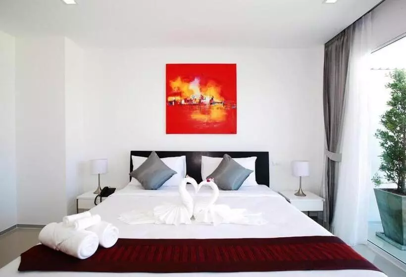 ホテル One World One Home Naiharn