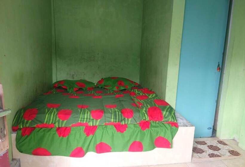 هتل Penginapan Biringta