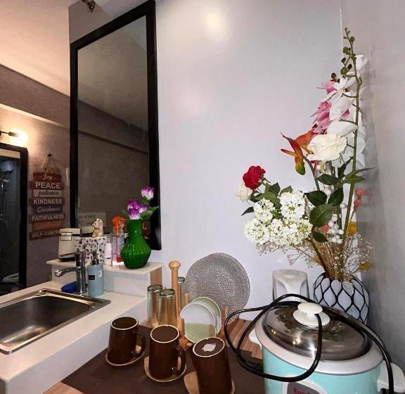 هتل Reddoorz Plus @ Urban Deca Tower Edsa 2