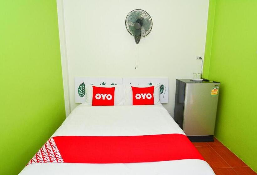 Pattaraporn Hotel By Oyo Rooms