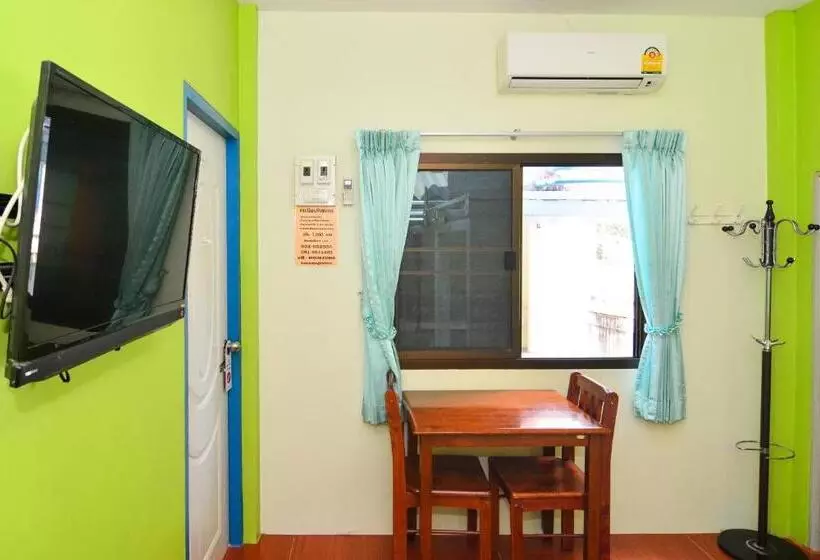 Pattaraporn Hotel By Oyo Rooms