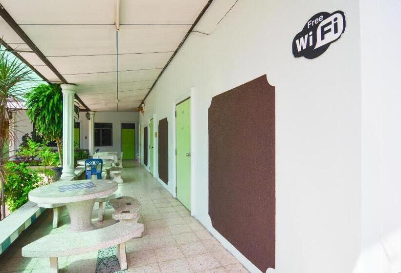 Pattaraporn Hotel By Oyo Rooms