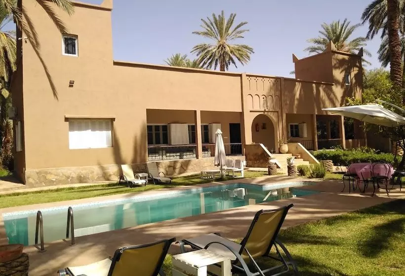 پانسیون Maison D Hôte Ighrem