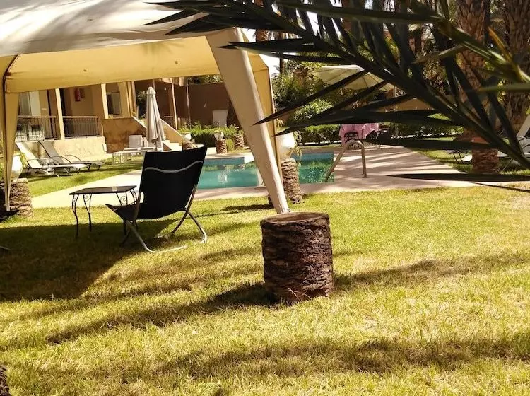 پانسیون Maison D Hôte Ighrem