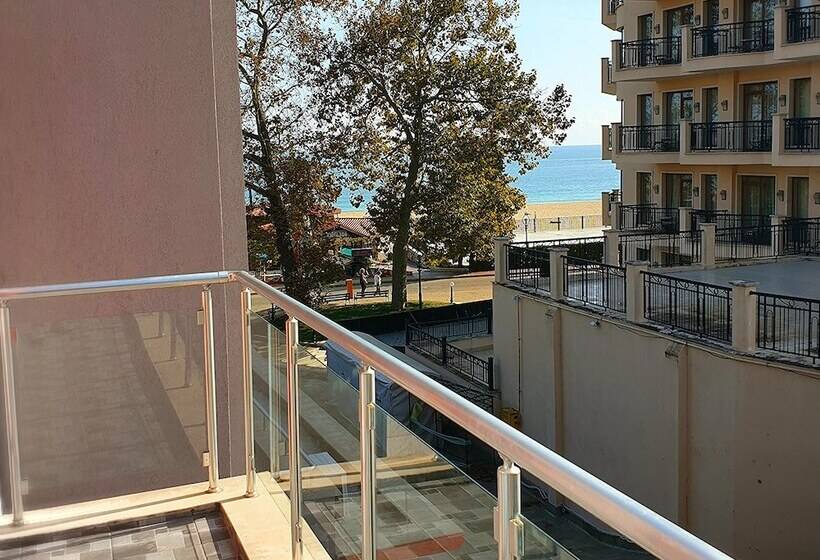 1 St Line Izvora Hotel Golden Sands