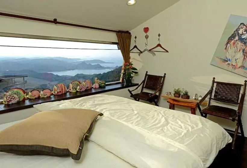 تختخواب و صبحانه Windsor S Breeze