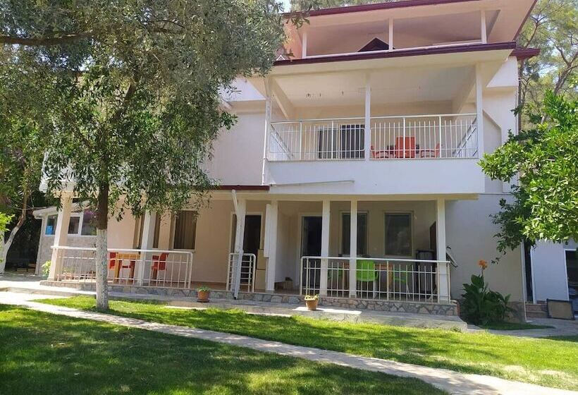 Bucak Apart Hotel Göcek & Beach