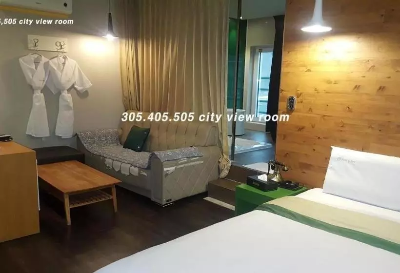 ホテル Danyang  Maru Danyang