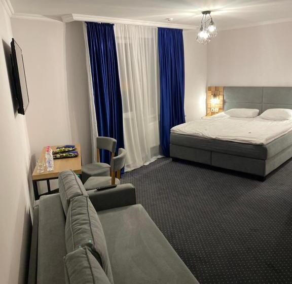 هتل Grofa Apartments