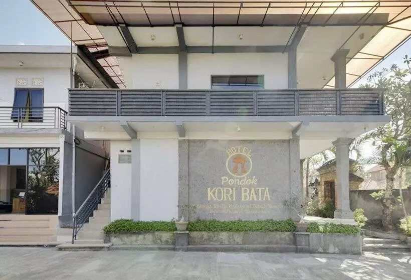 Hotelli Reddoorz Near Stadion Kompyang Sujana Bali