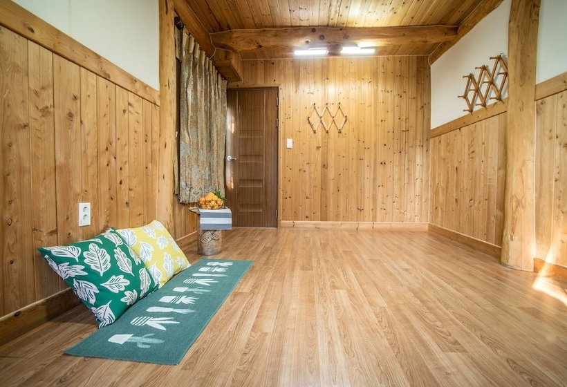 Jeju Seogwipo Log House Pension