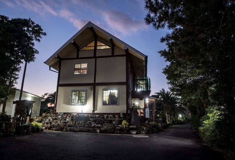 Jeju Seogwipo Log House Pension