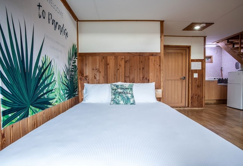 Jeju Seogwipo Log House Pension