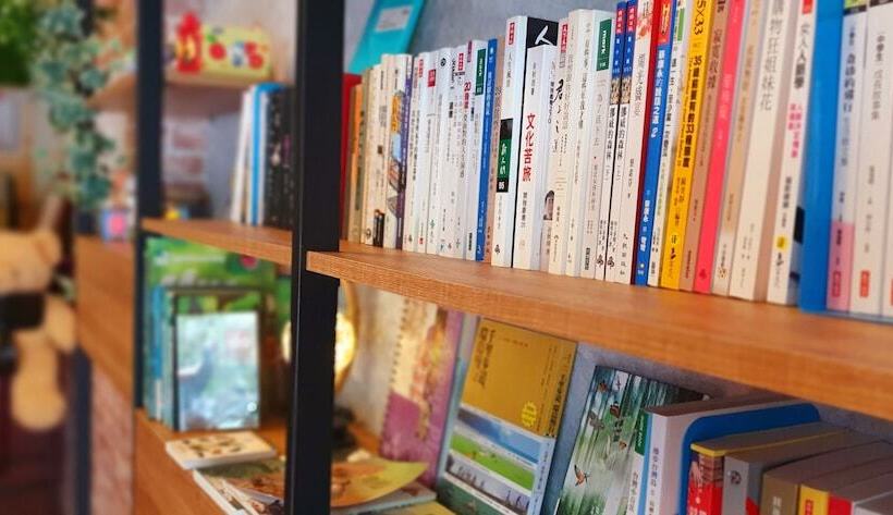 پانسیون On One Side Homestay