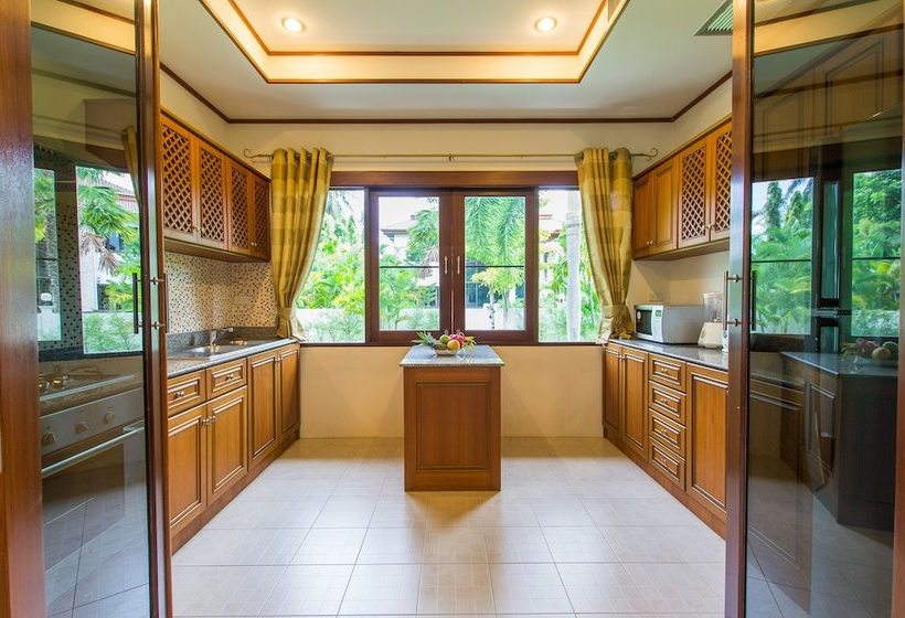 Wiki Villa 4 Bedrooms 300sqm With Pool