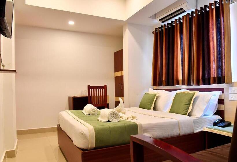 مبيت وإفطار Puthens Capitol Inn